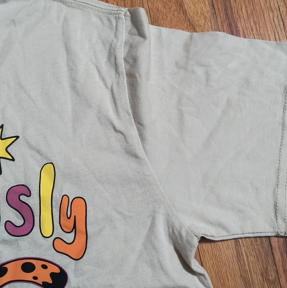 Cheetos brand Cheetos shirt, women's small, tan/off-white - Picture 7 of 12